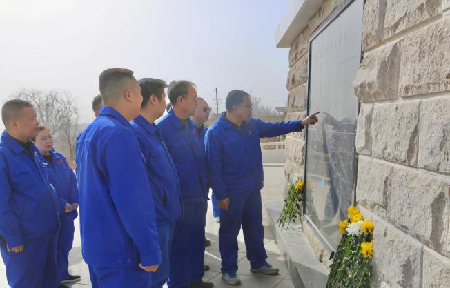 06abf31a5da5aa1fb0394517fc02700