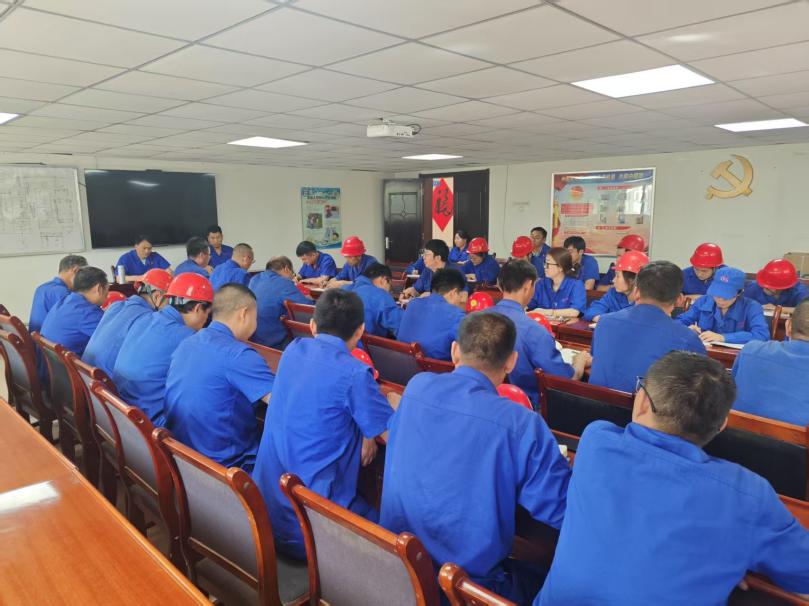 a6619a9e5faa32f618a45307be27ee9